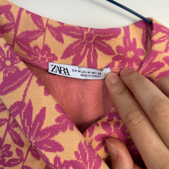 Zara Pink and Yellow Floral Crop Top - Picture 2 of 3
